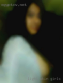 Light skin girls hairy pussy woman contack horny me.