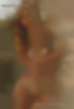Naked proffesional women.